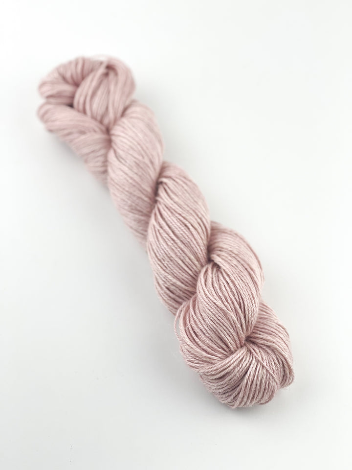 Diamond Leaf Linen Baby Blanket