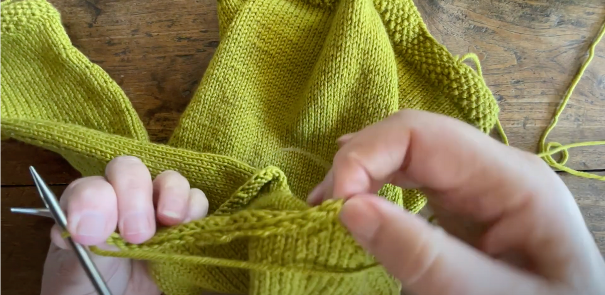 How to do Jeny's stretchy bind off Unravelled Store