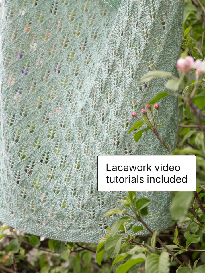 Diamond Leaf Linen Baby Blanket