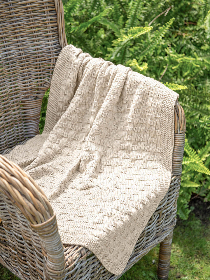 Alma Blanket Knitting Kit