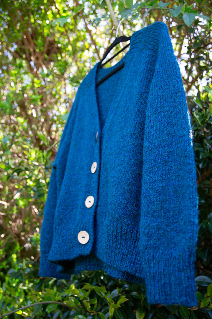 Lakes Cardigan by Ozetta knitted in Unravelled Uno alpaca and merino yarn