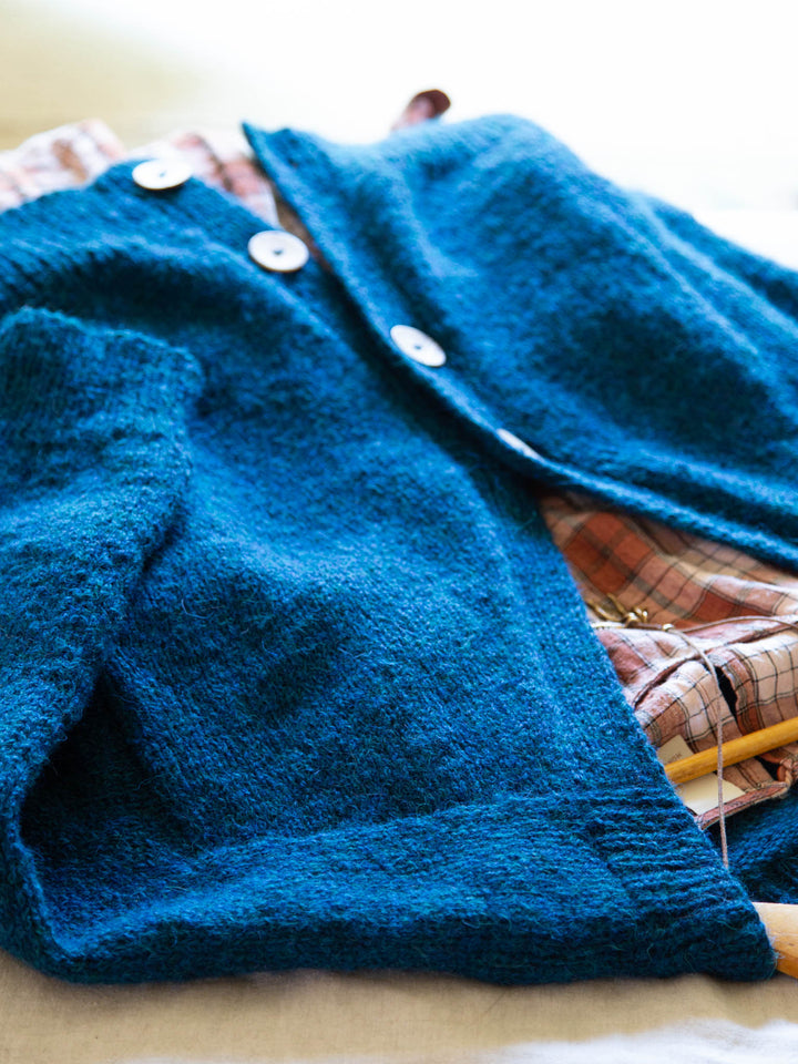 Lakes Cardigan by Ozetta knitted in Unravelled Uno alpaca and merino yarn