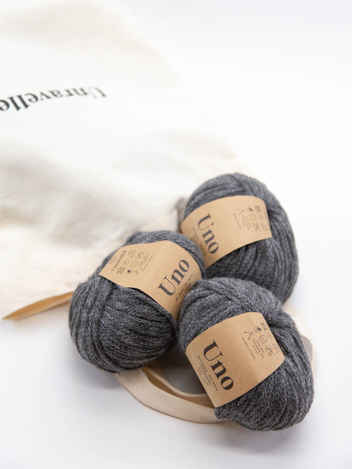 Uno Luscious Cable Throw